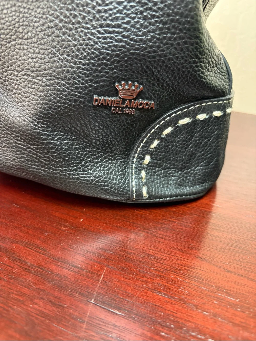 Daniela Moda Black Italian Leather Shoulder Hobo Bag